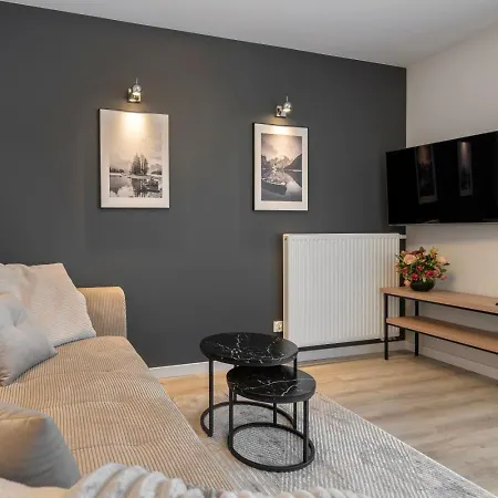 Апартаменты 408 - Zakopianski Z Balkonem - Sauna & Jacuzzi & Plac Zabaw & Silownia Закопане